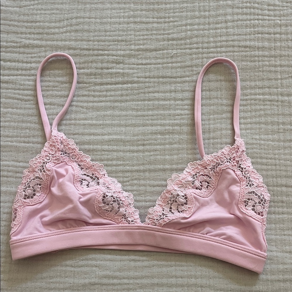 Skims Lace Trim Pink Bralette